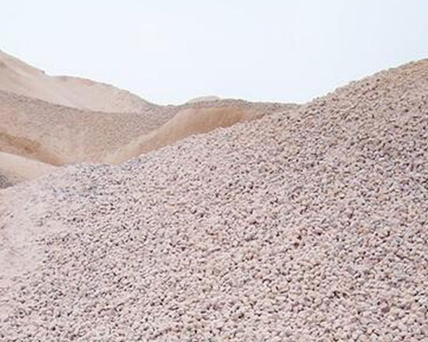 鑫巖高嶺土礦區展示